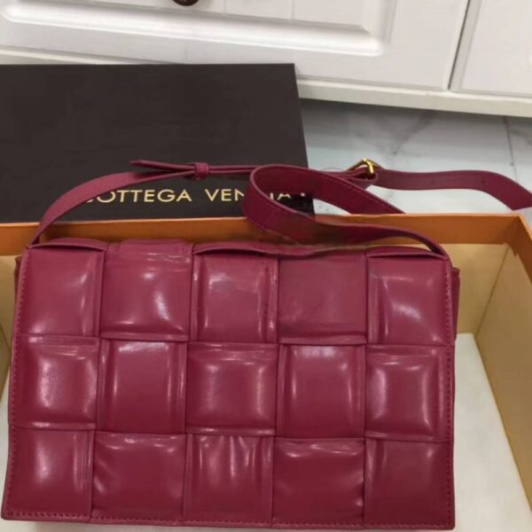 Replica Bottega Veneta Padded Cassette Bag Cherry2