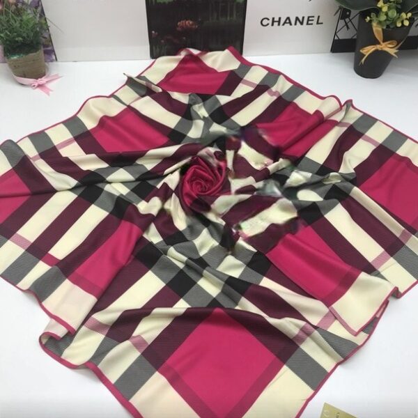 Replica-Burberry-100_1